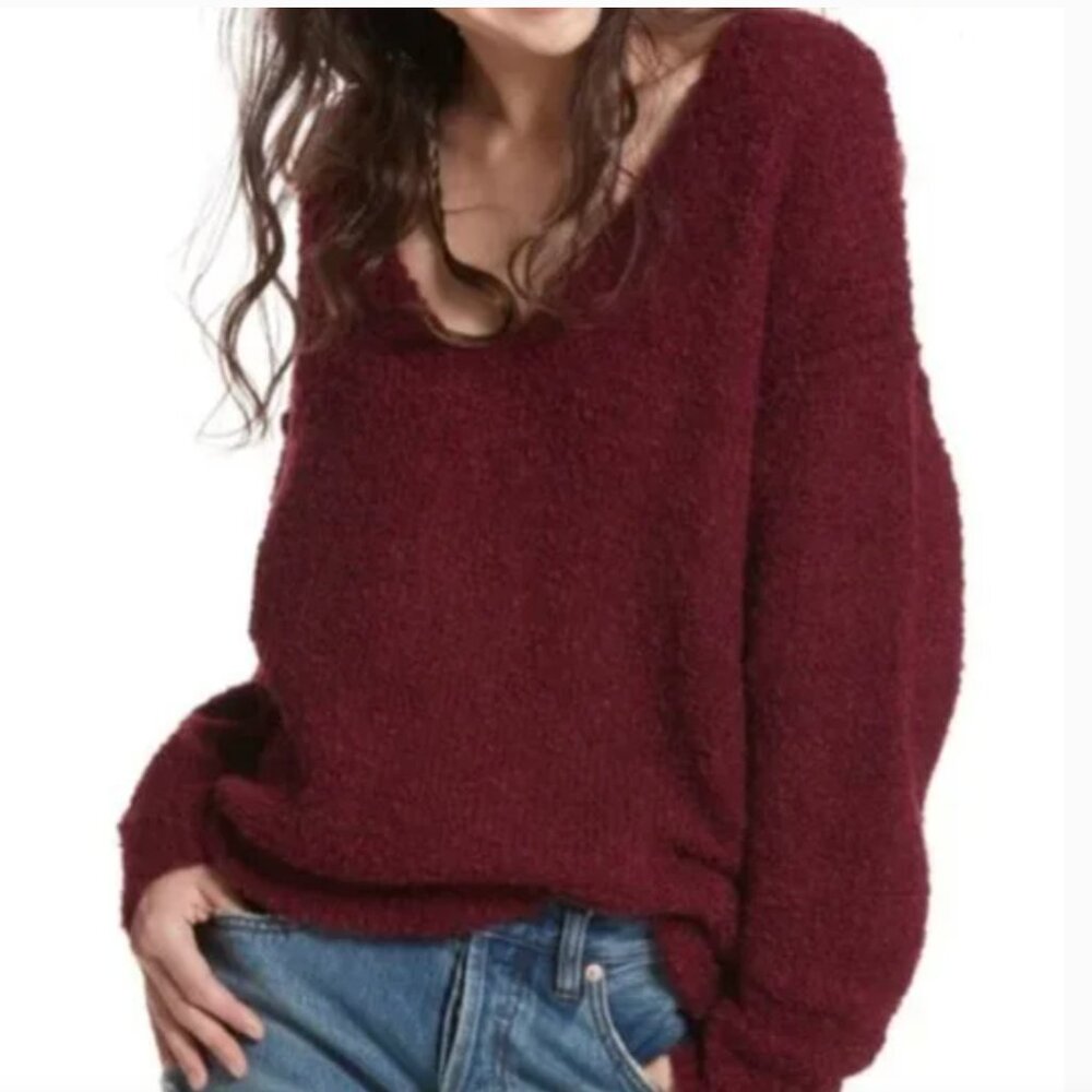 Free People Lofty Songbird Boucle Oversized V-neck Burgundy Sweater Size Medium